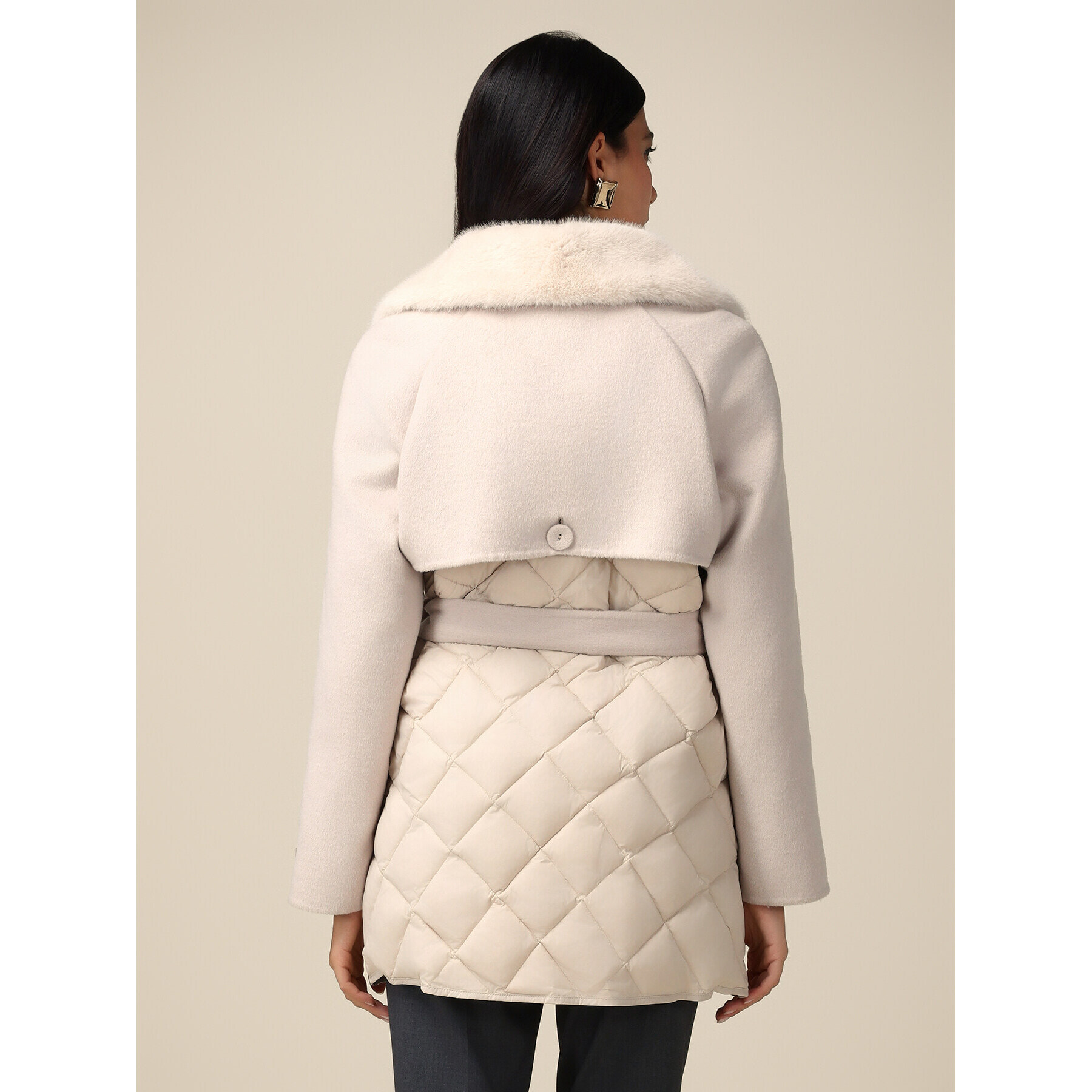 Oltre - Double-breasted down jacket with cloth inserts - Beige