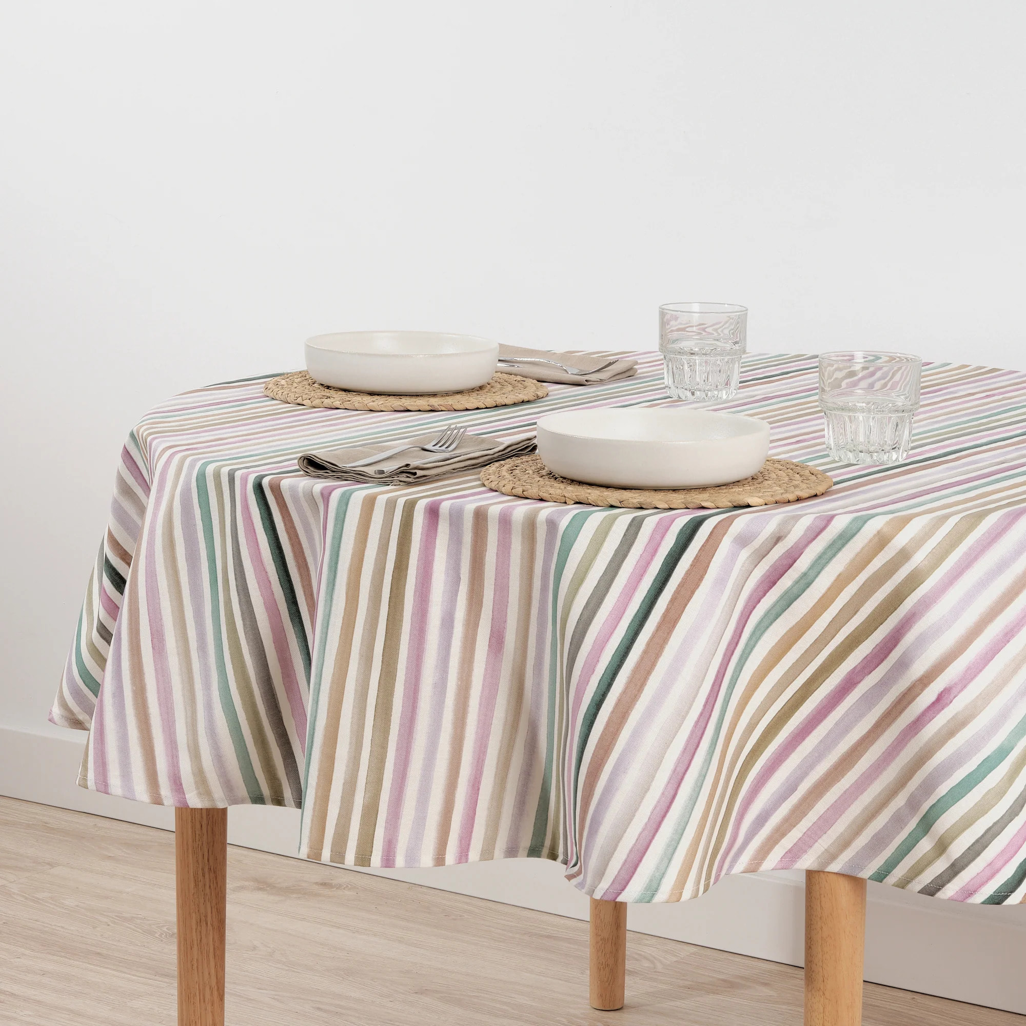 Nappe ronde en résine anti-taches 0120-175