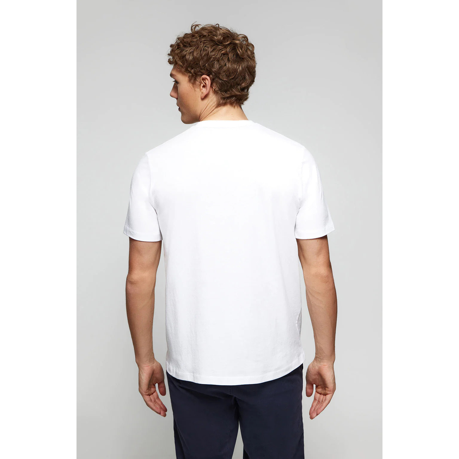 Camiseta básica blanca con print icónico Polo Club