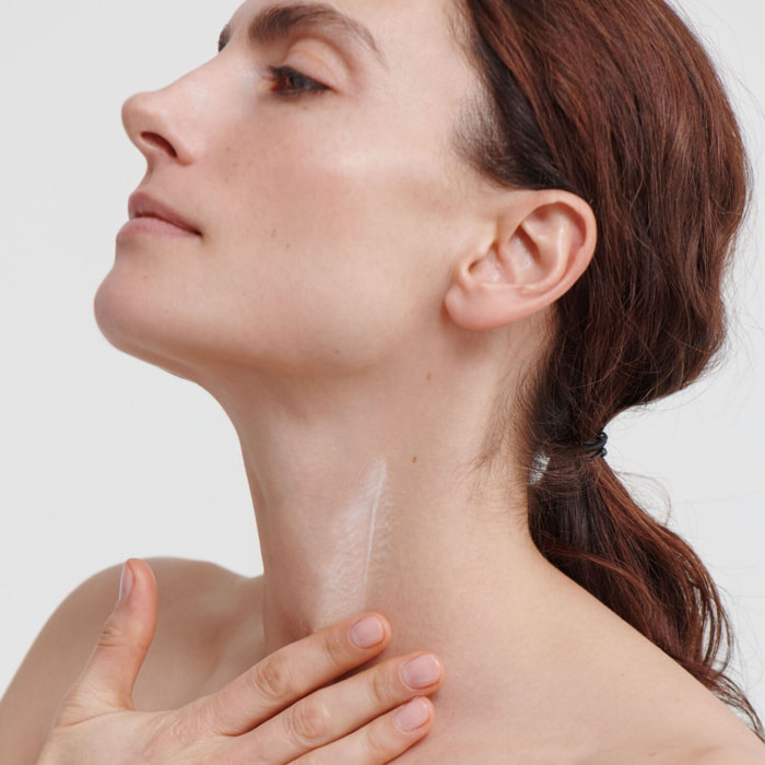 Crème Régénérante Cou et Décolleté  - Soin Raffermissant 40 ml
