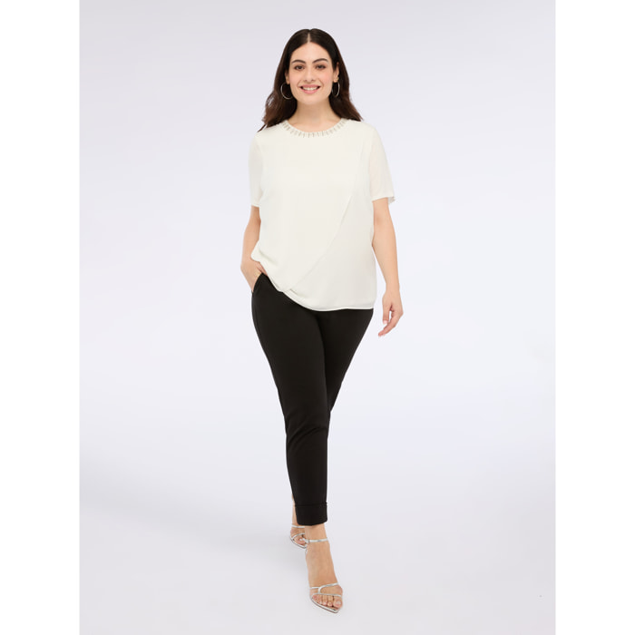 Fiorella Rubino - Camiseta bimaterial con aplicaciones de joyería - Blanco