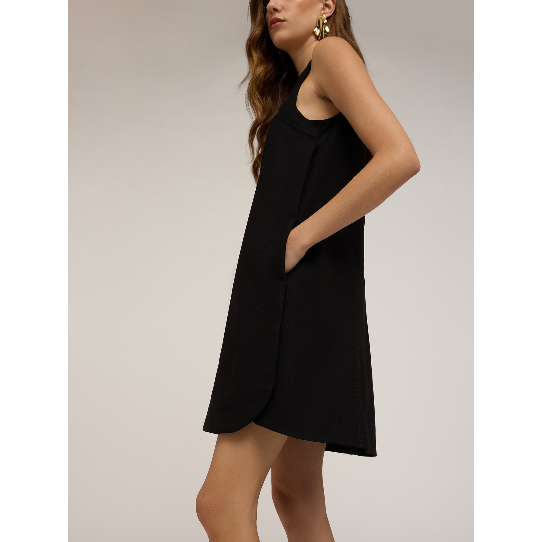 Motivi - Vestito regular con cut-out in crepe - Nero