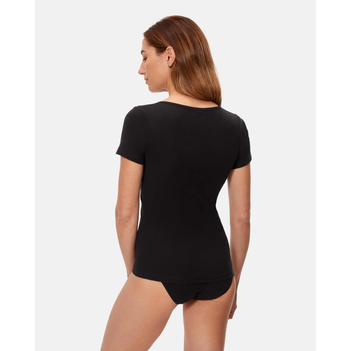 Camiseta interior de mujer de manga corta sin costuras laterales