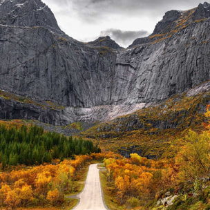 Affiche Lofoten, Face au mur Affiche sous cadre noir