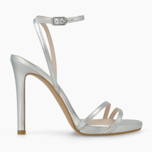 SANDALIAS PLATEADAS YERIL