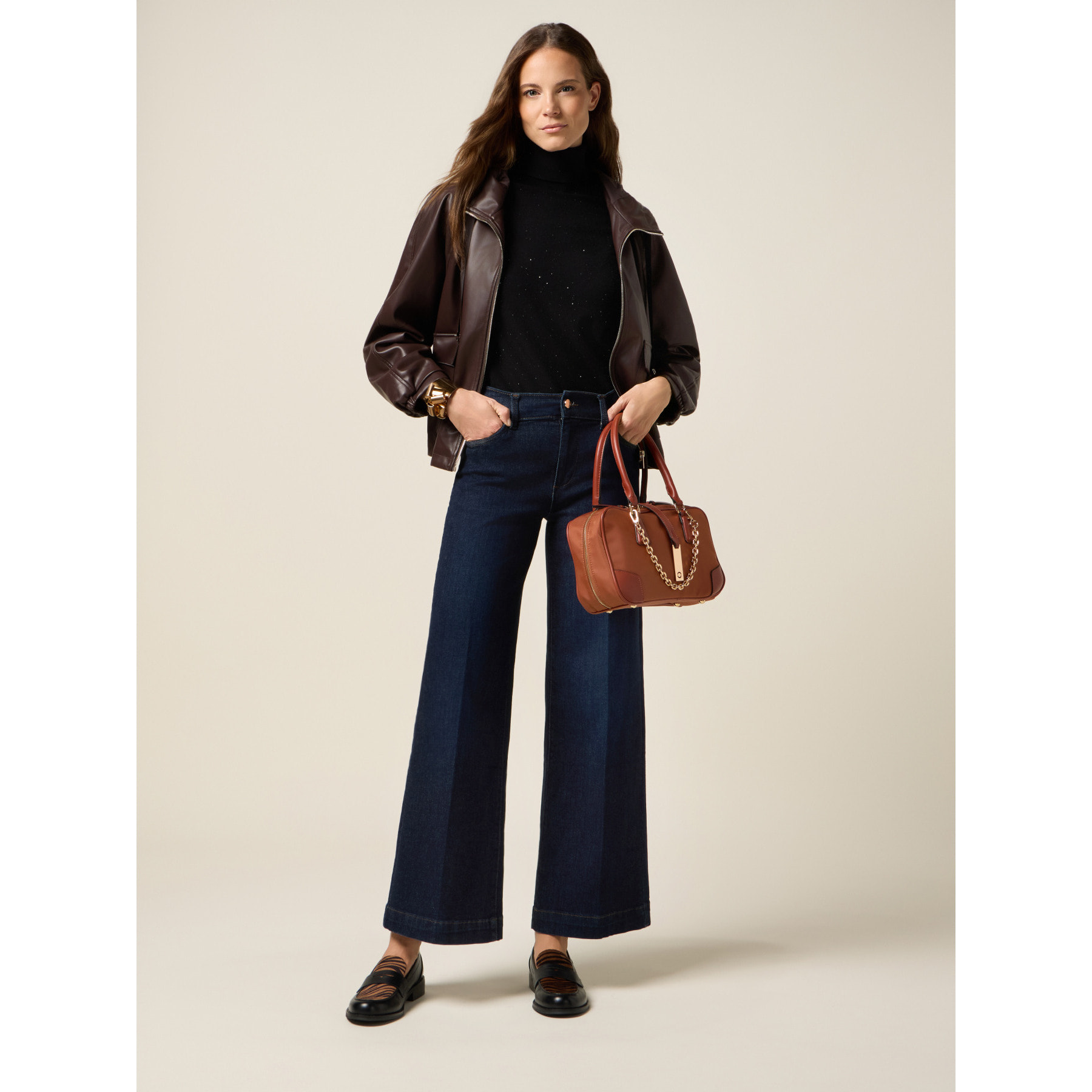 Oltre - Giubbotto corto con cappuccio e zip - Marrone