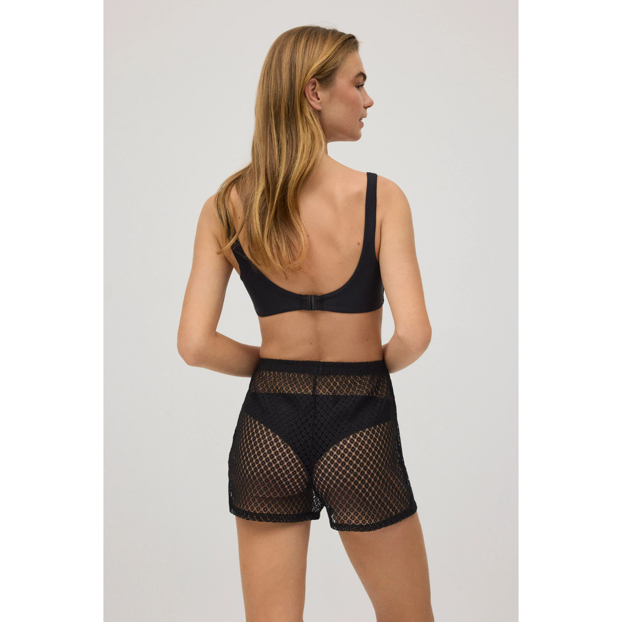 Shorts traforati avorio