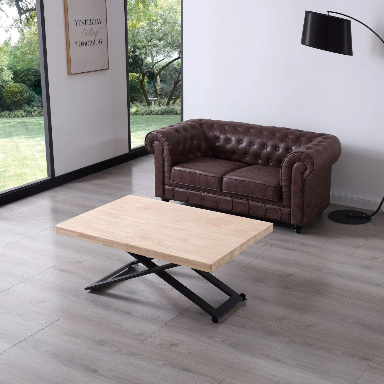 Mesa de centro elevable con patas metálicas y ruedas en negro y roble 120x49-76 cm Lada Negro - Roble