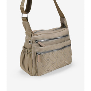 Bolso bandolera tostado con cremallera y cosido de corazones