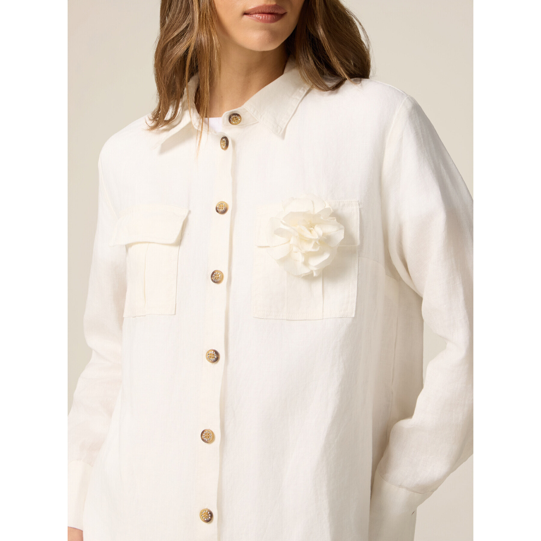Oltre - Camisa de lino con broche - Blanco