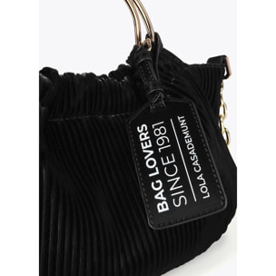 Piccola borsa plissettata effetto pelle cerata con etichetta 'bags lovers'