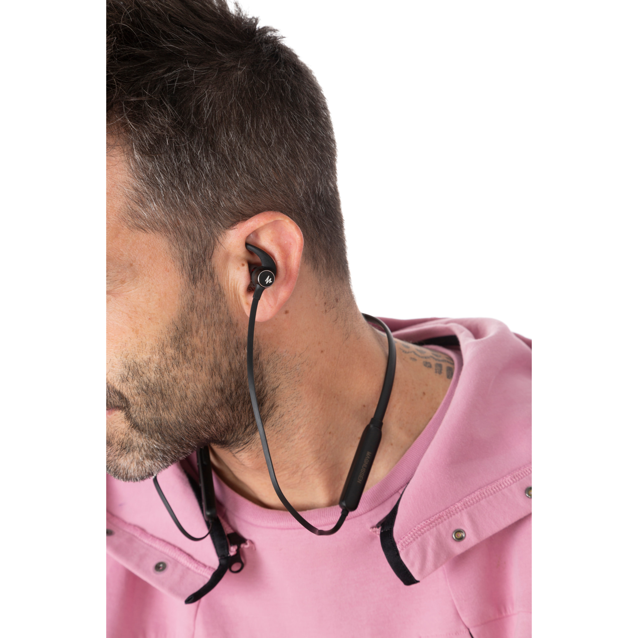 AURICOLARI MAGNUSSEN M13 in nero