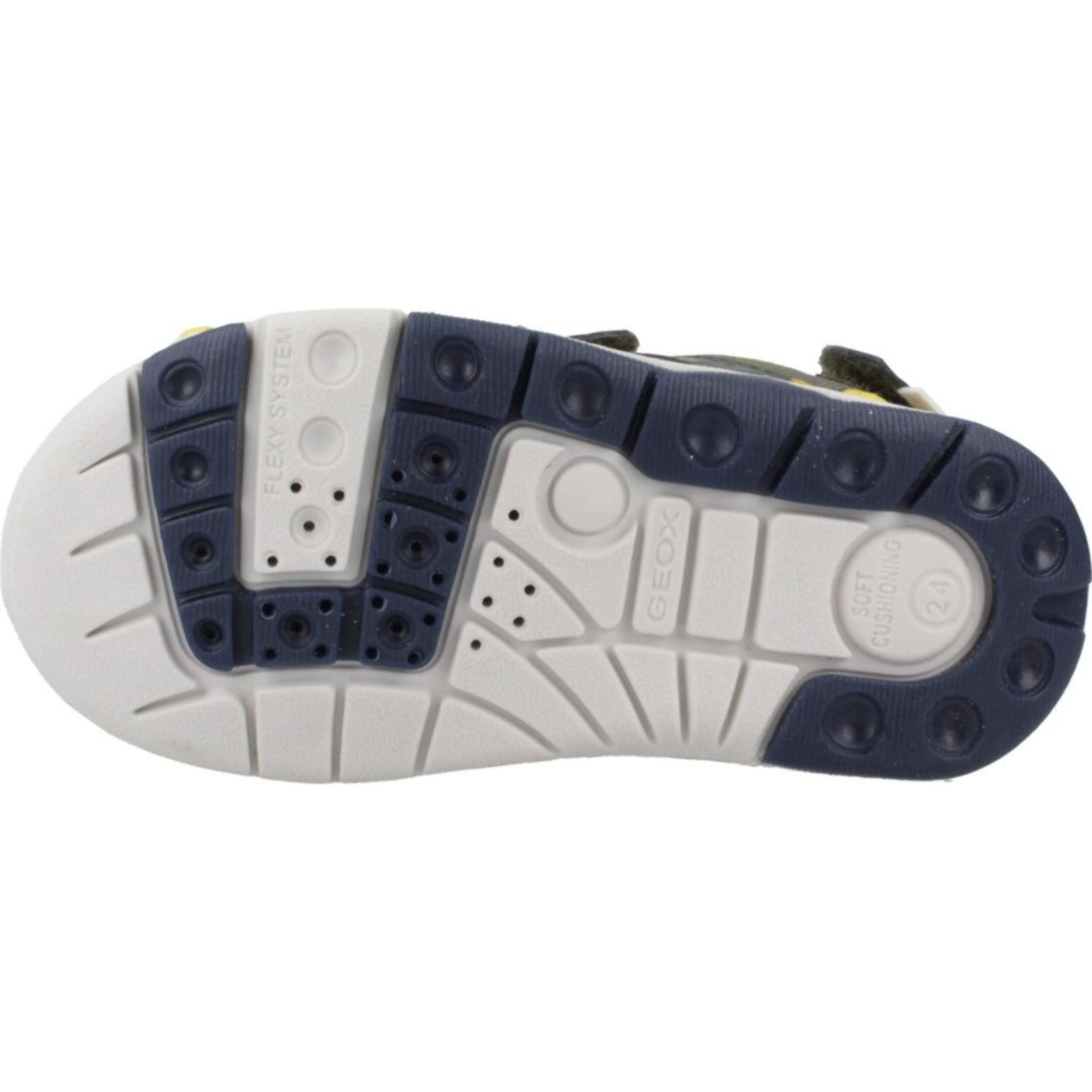 Sandalias Niño de la marca GEOX  modelo B SANDAL MULTY BOY VERDE