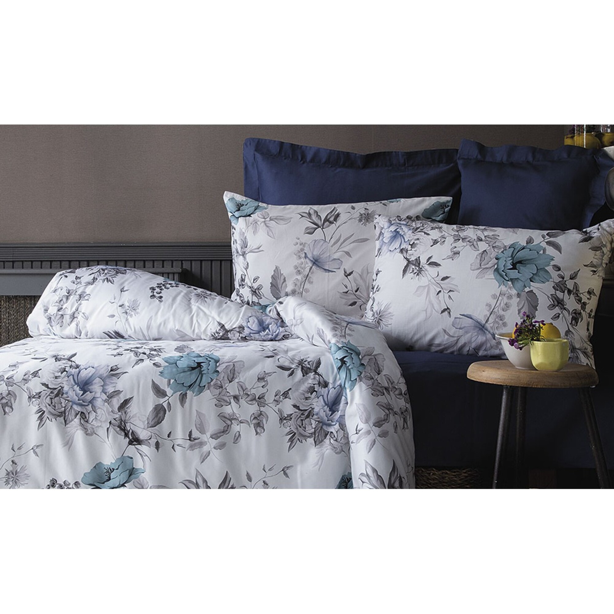 Parure housse de couette 240x220 cm et 2 taies d'oreiller 63x63cm satin de coton imprimé