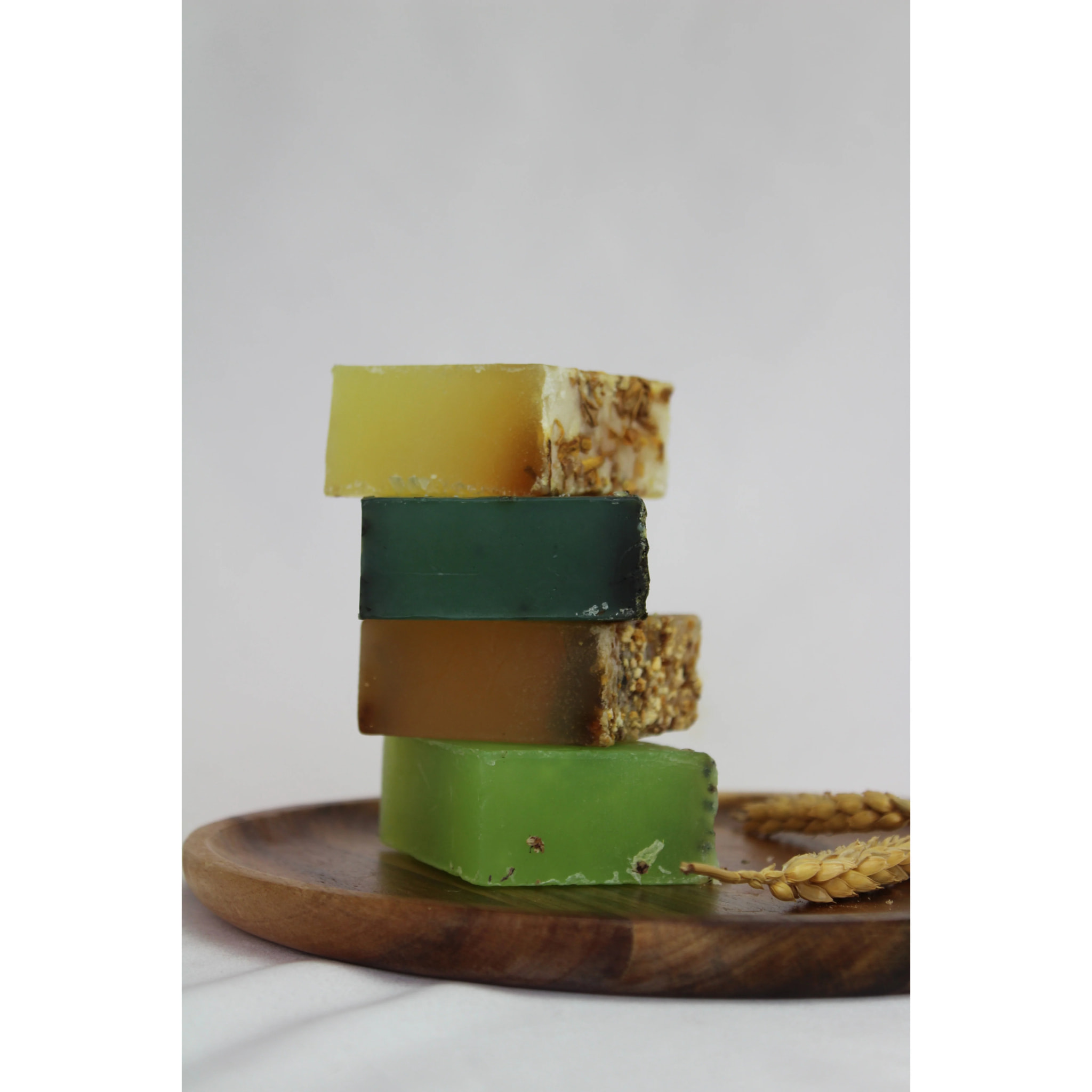 Jabón natural de glicerina menta y hojas de hierbabuena Planeta Huerto 100 g