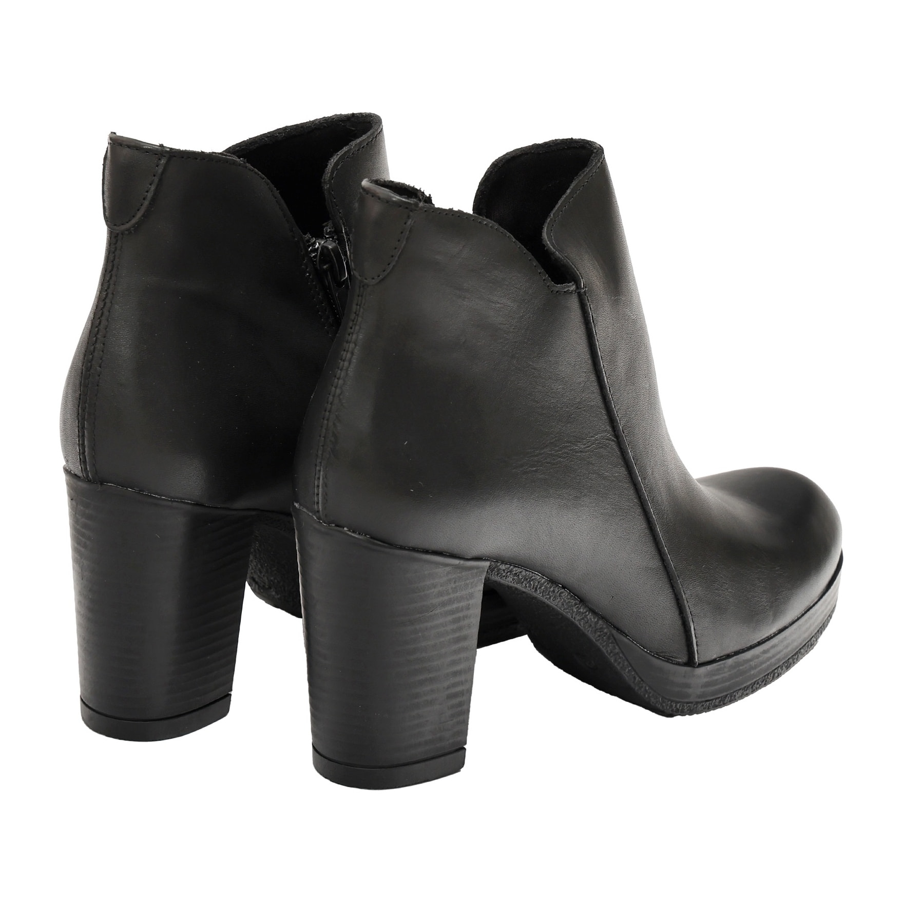 Tronchetto in vera pelle con tacco e plateaux