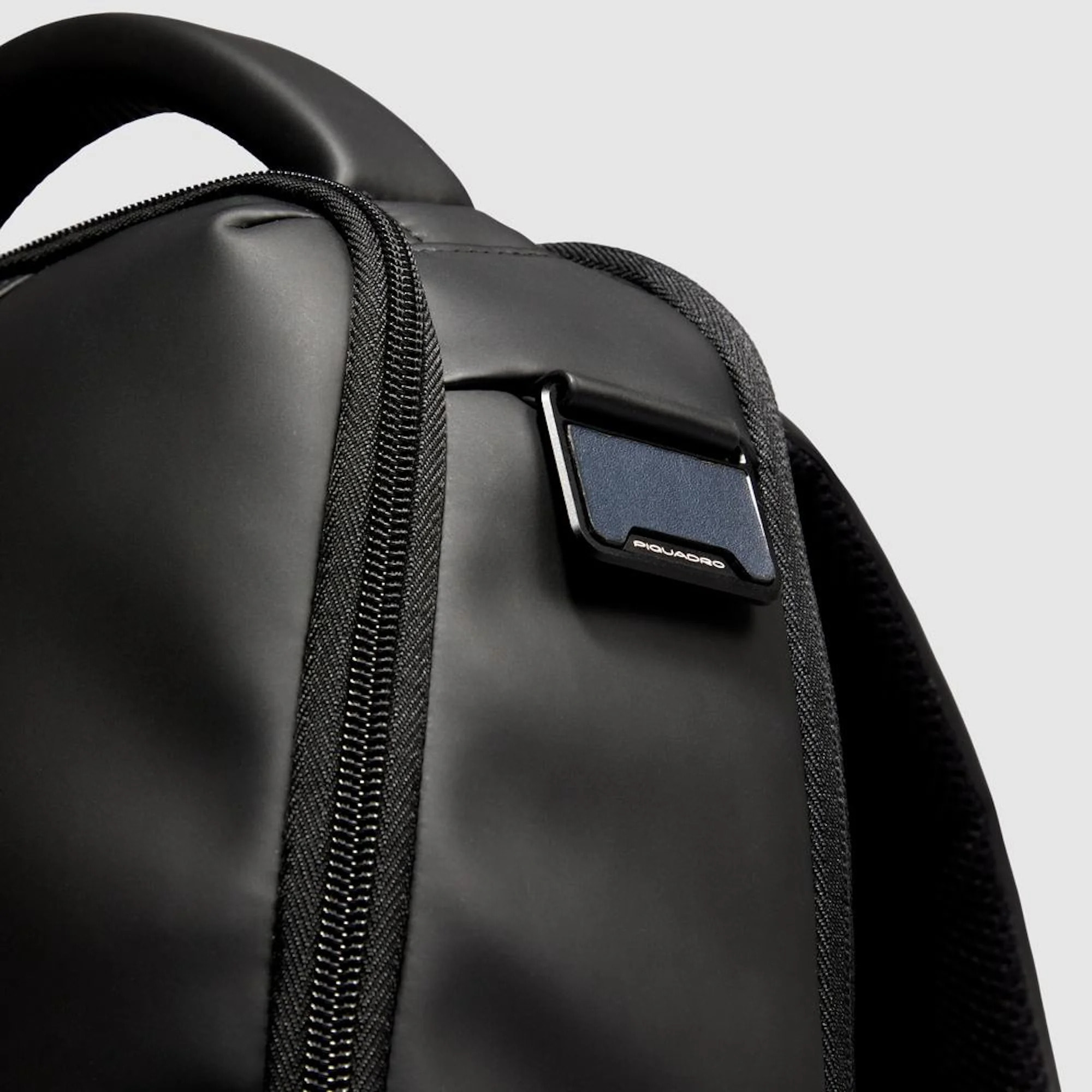 Piquadro Zaino porta pc 14 resistente all'acqua