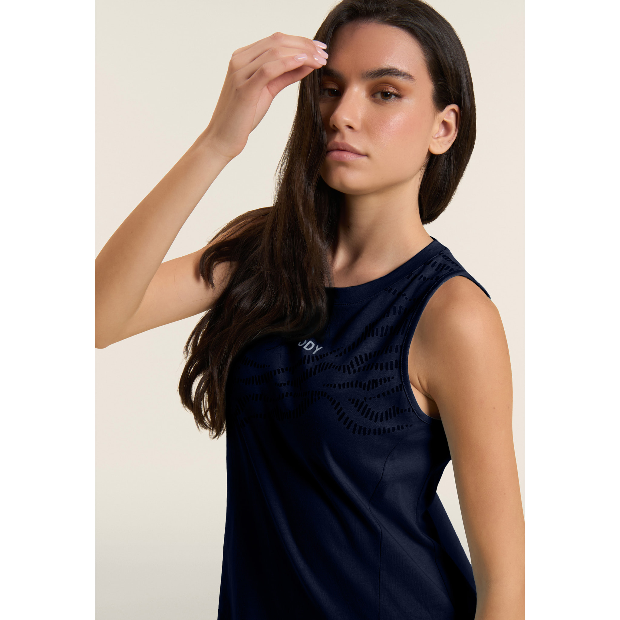 Abito con Motivo Grafico e Dettaglio Cut-Out