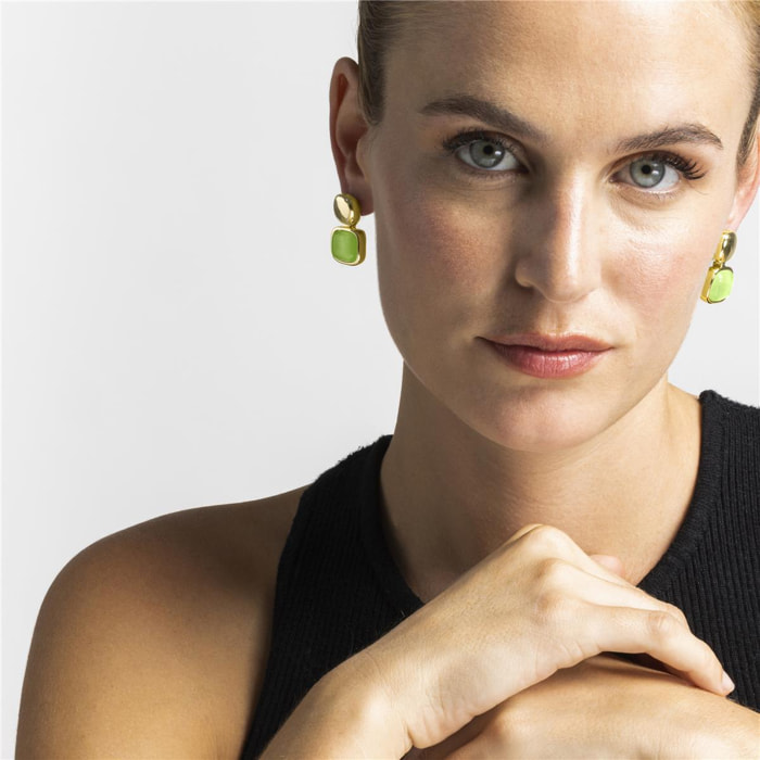 Pendientes con Ojo de Gato Verde acabado oro 18k