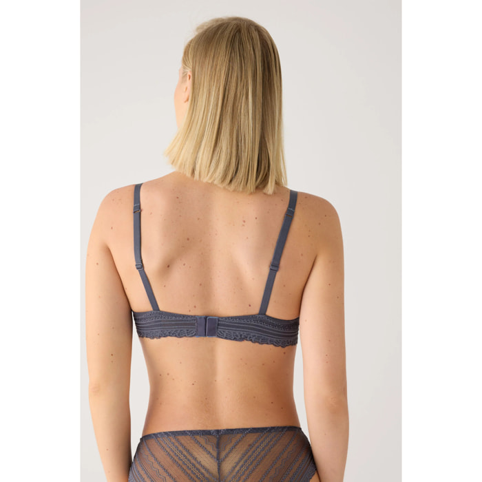 Reggiseno con ferretto e imbottitura