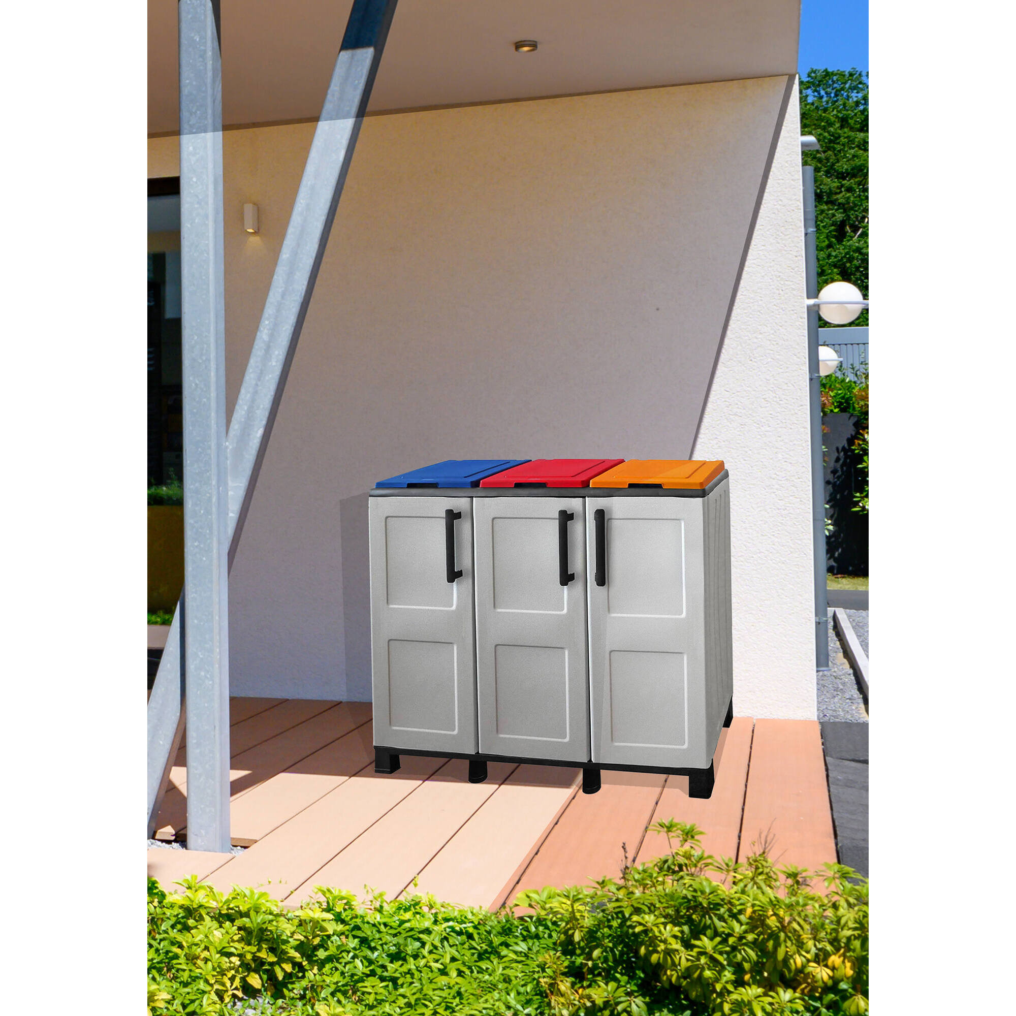 Armadio portarifiuti da esterno o interno, Mobile porta 3 sacchi a 3 ante, 100% Made in Italy, cm 102x37h90, colore Grigio chiaro e coperchi colorati