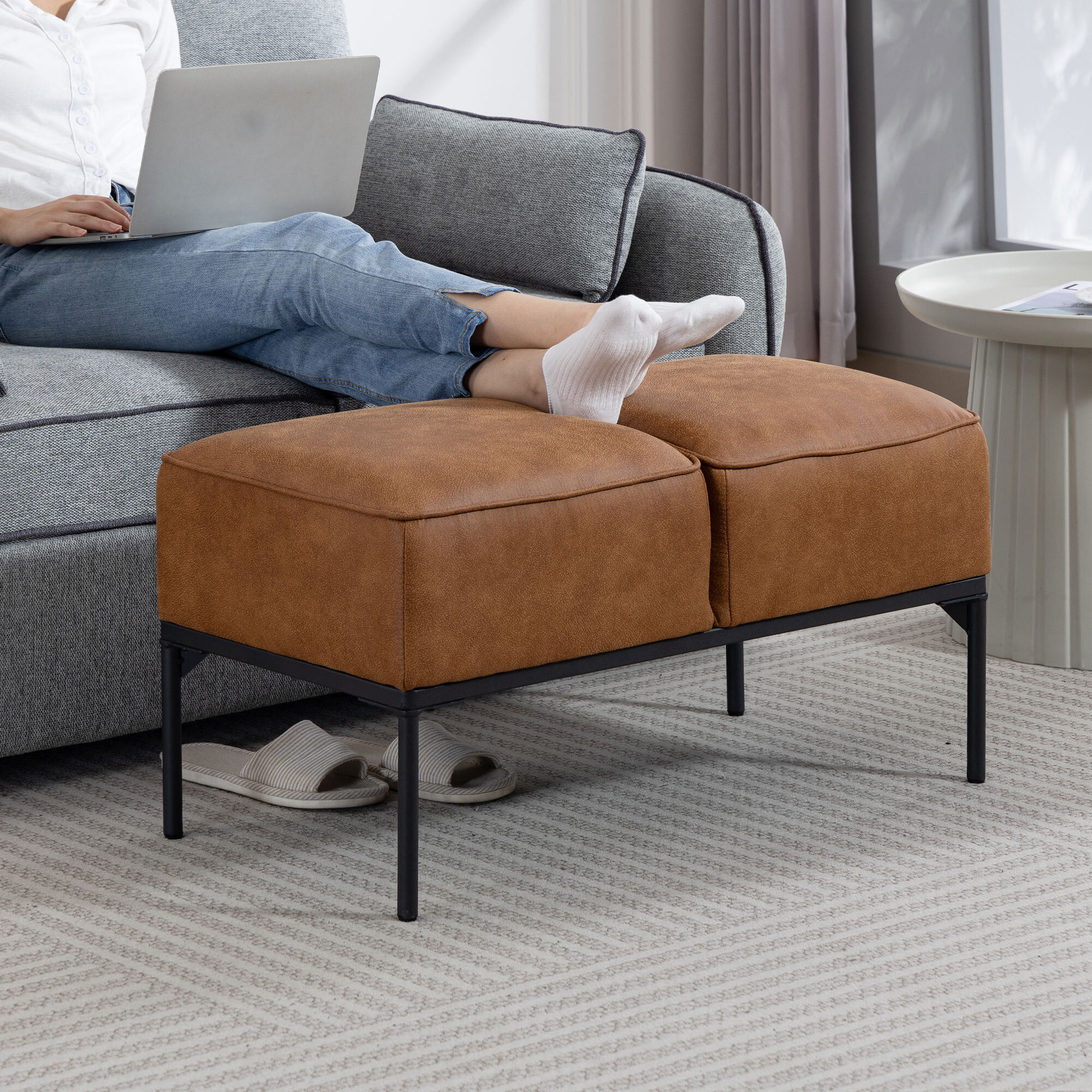 Taburete Pie de Cama, Banco Pie de Cama Moderno con Asiento Acolchado Grueso y Patas de Acero, Cuero Sintético, Banqueta de Dormitorio, Carga 120kg, para Entrada, Pasillo, 80x40x46 cm, Marrón