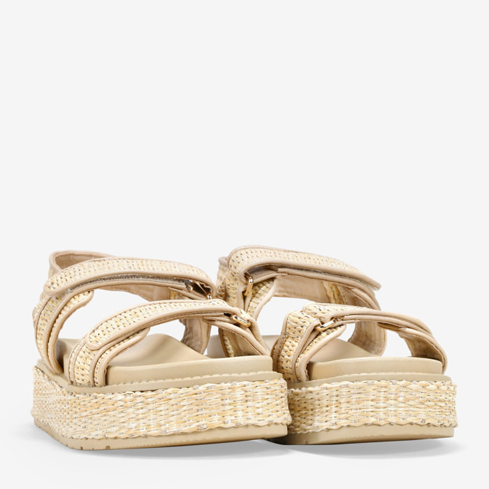 Sandalias plataforma beige en esparto