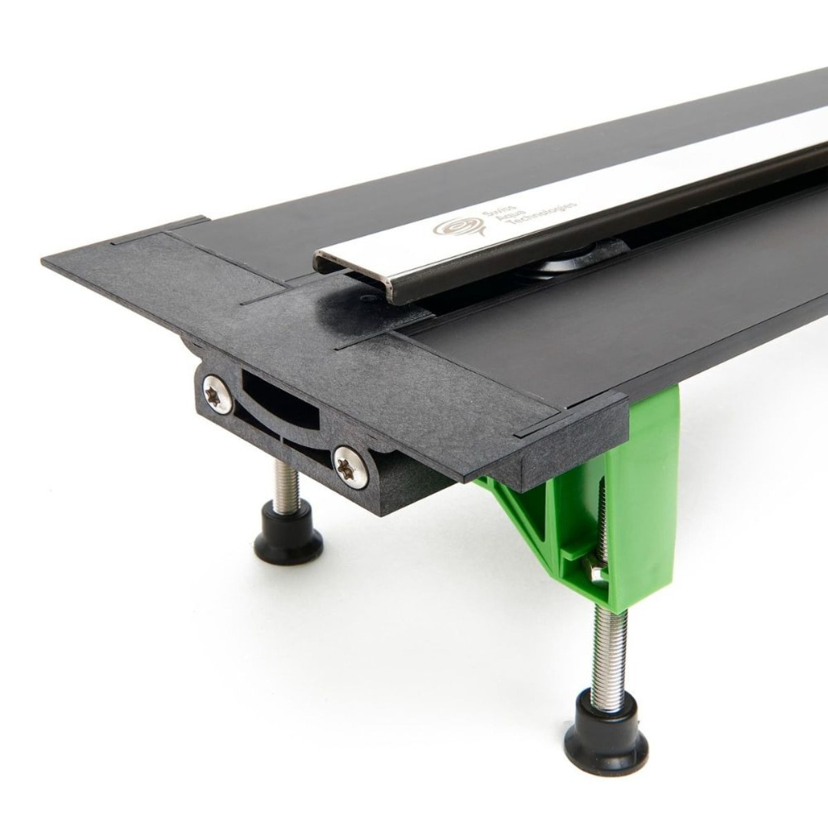 Caniveau douche plein pied à l'italienne, acier inoxydable satiné, pieds de réglage, siphon de sol compris