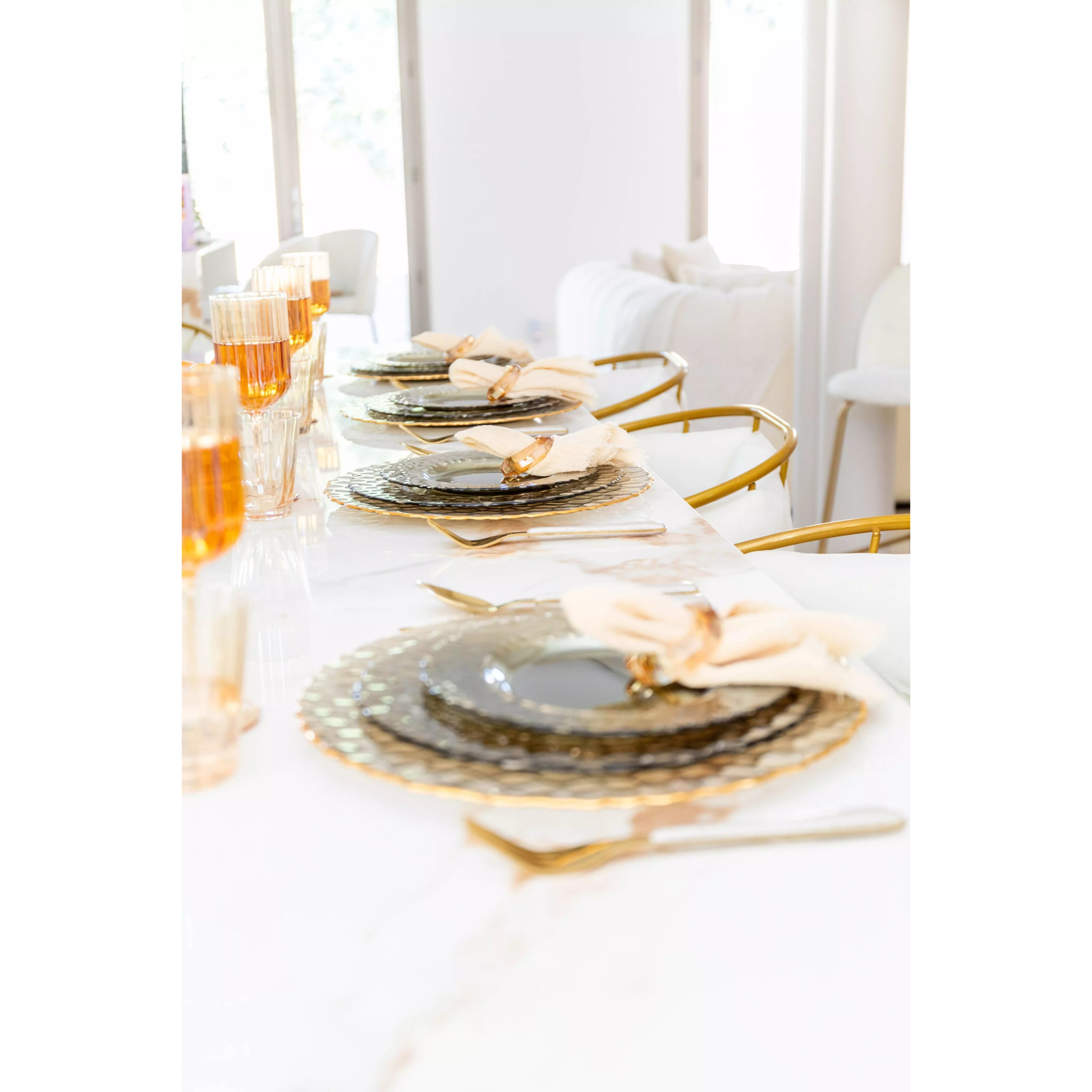 Lot de 6 Dessous d'assiette doré avec bords finement textures 33cm