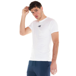 Conjunto completo para hombre compuesto por camiseta Leone Basic y pantalón corto