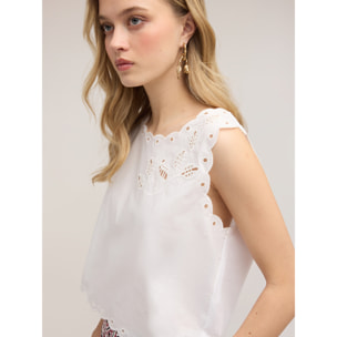 Motivi - Top crop con bordado calado y bordes festoneados - Blanco