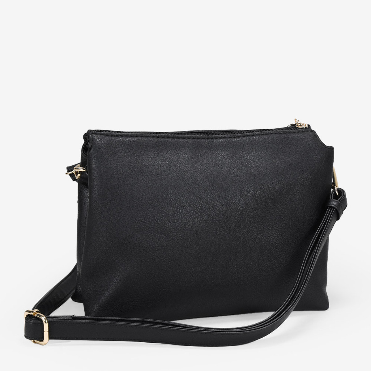 Bolso bandolera negro con bordado y tachas