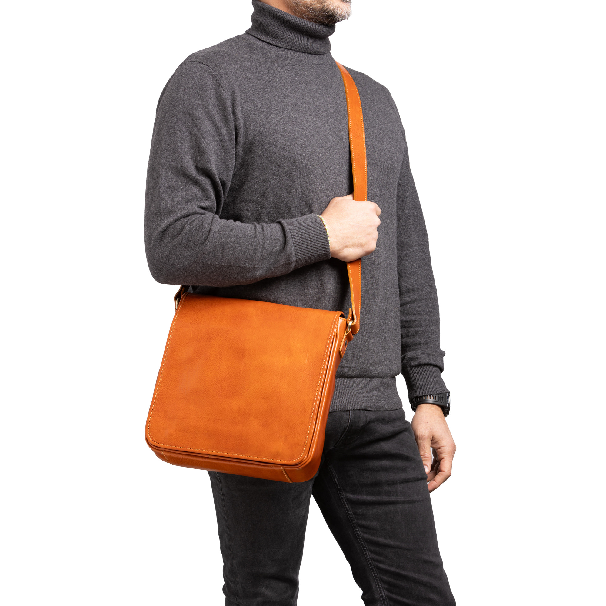 Borsa a tracolla  da uomo In Vera pelle Made in Italy 29x28x9 cm