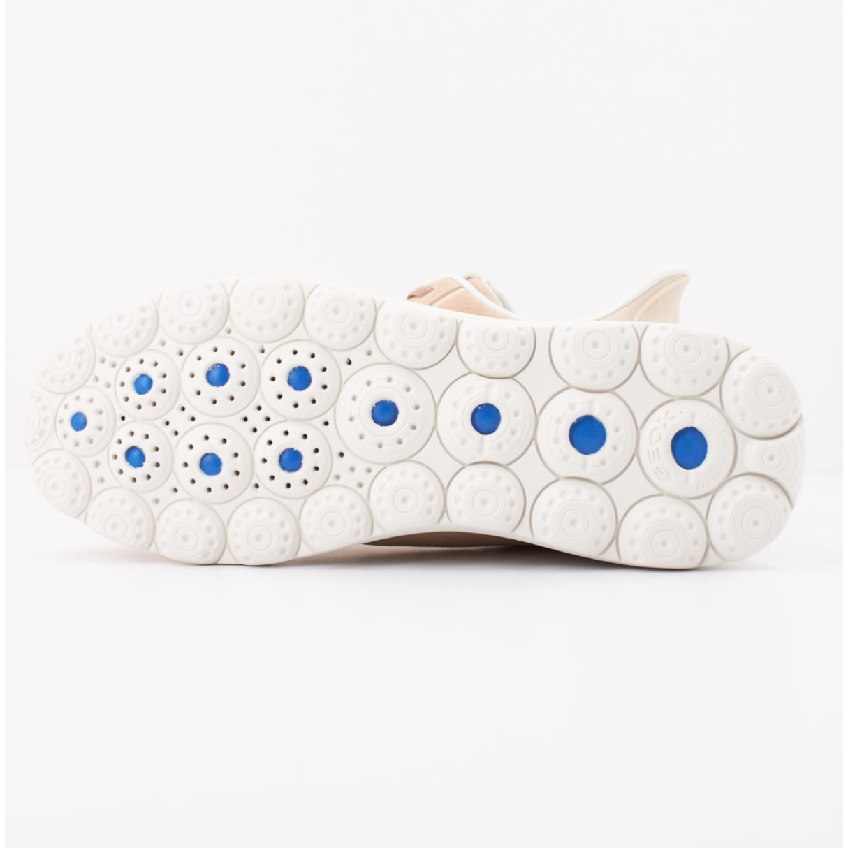 Sneakers de  Mujer de la marca GEOX  modelo D657MA 022NF BEIS