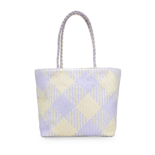 Bolso de hombro lila en rafia