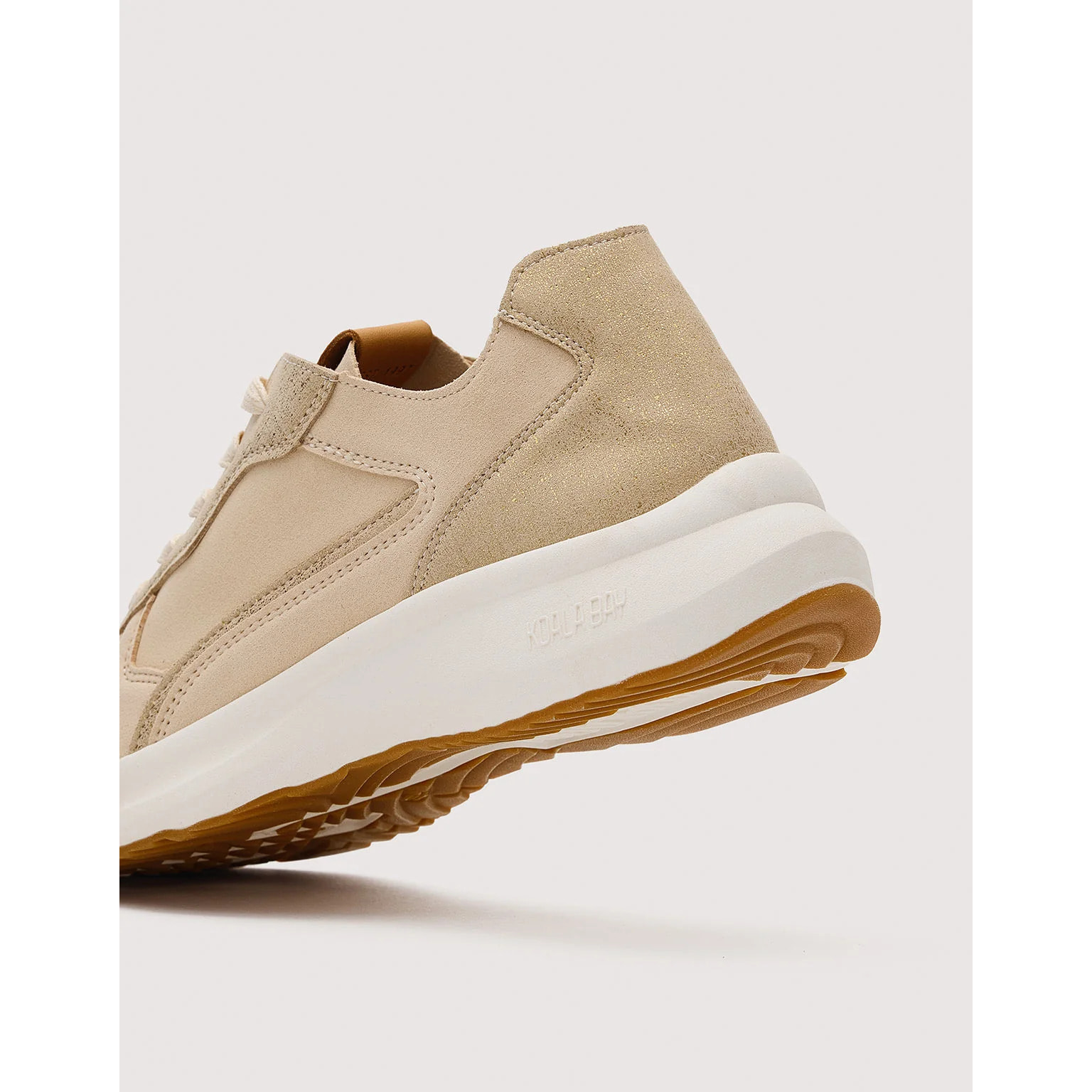 Sneaker Beige Claro - Taiga