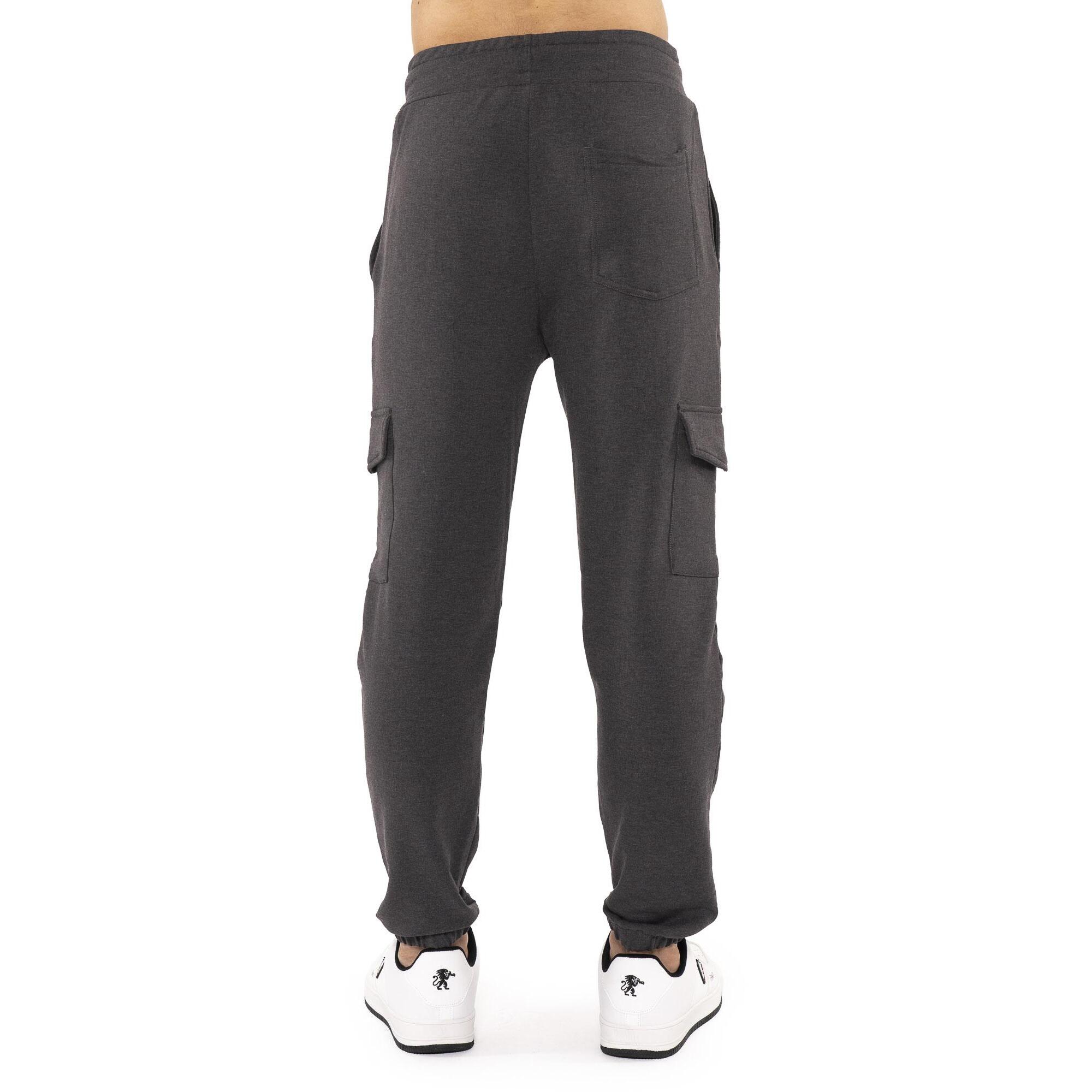 Pantalón cargo de hombre con pequeño logo "Basic"