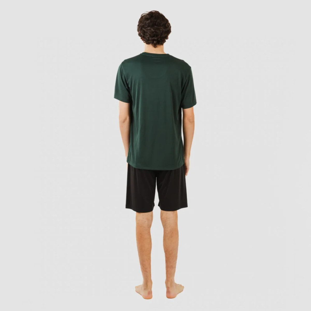 Completo sportivo pantaloncini tecnici semplici da uomo