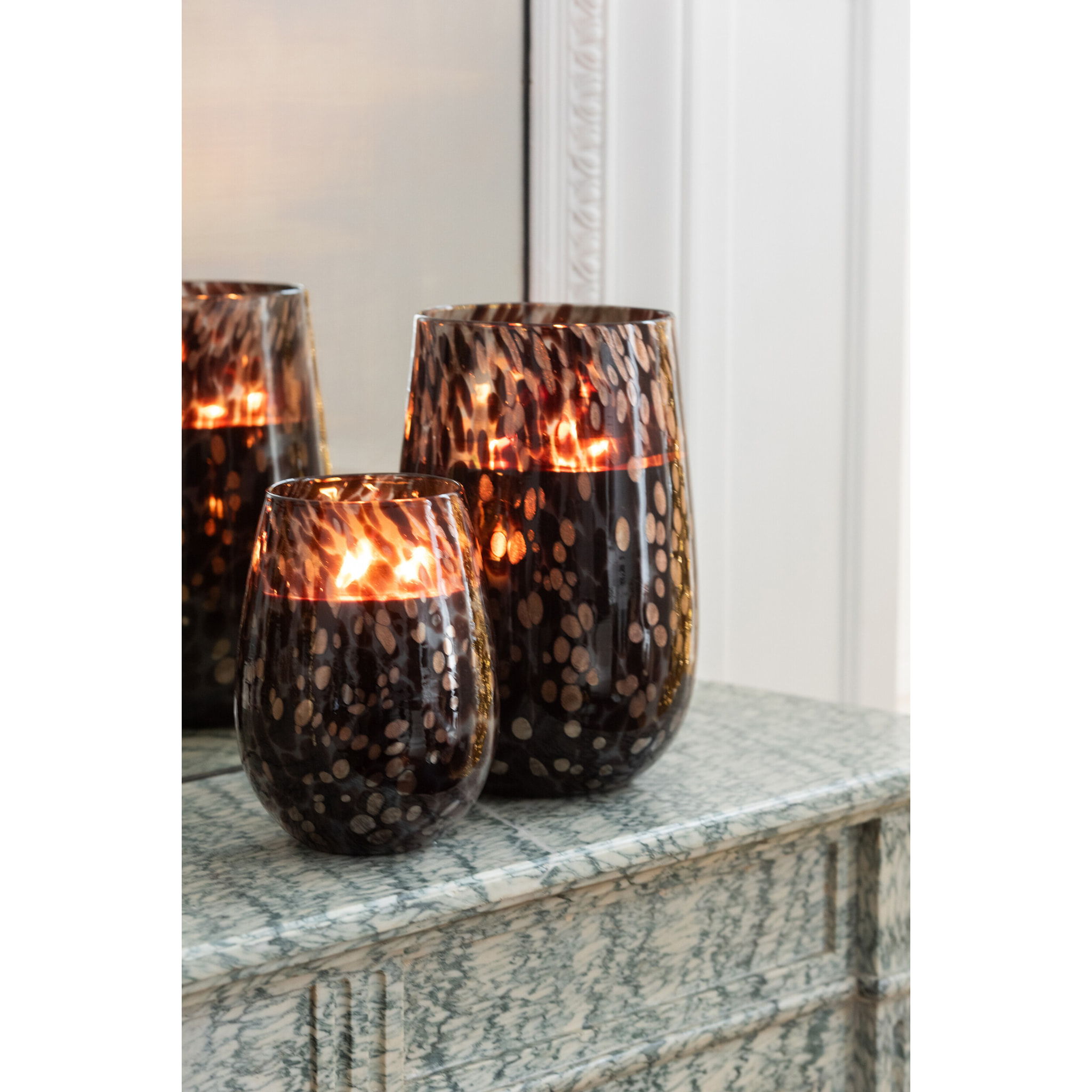 J-Line bougie parfumée Mia - Leather & Leaves - verre - noir/mix - small - 90H