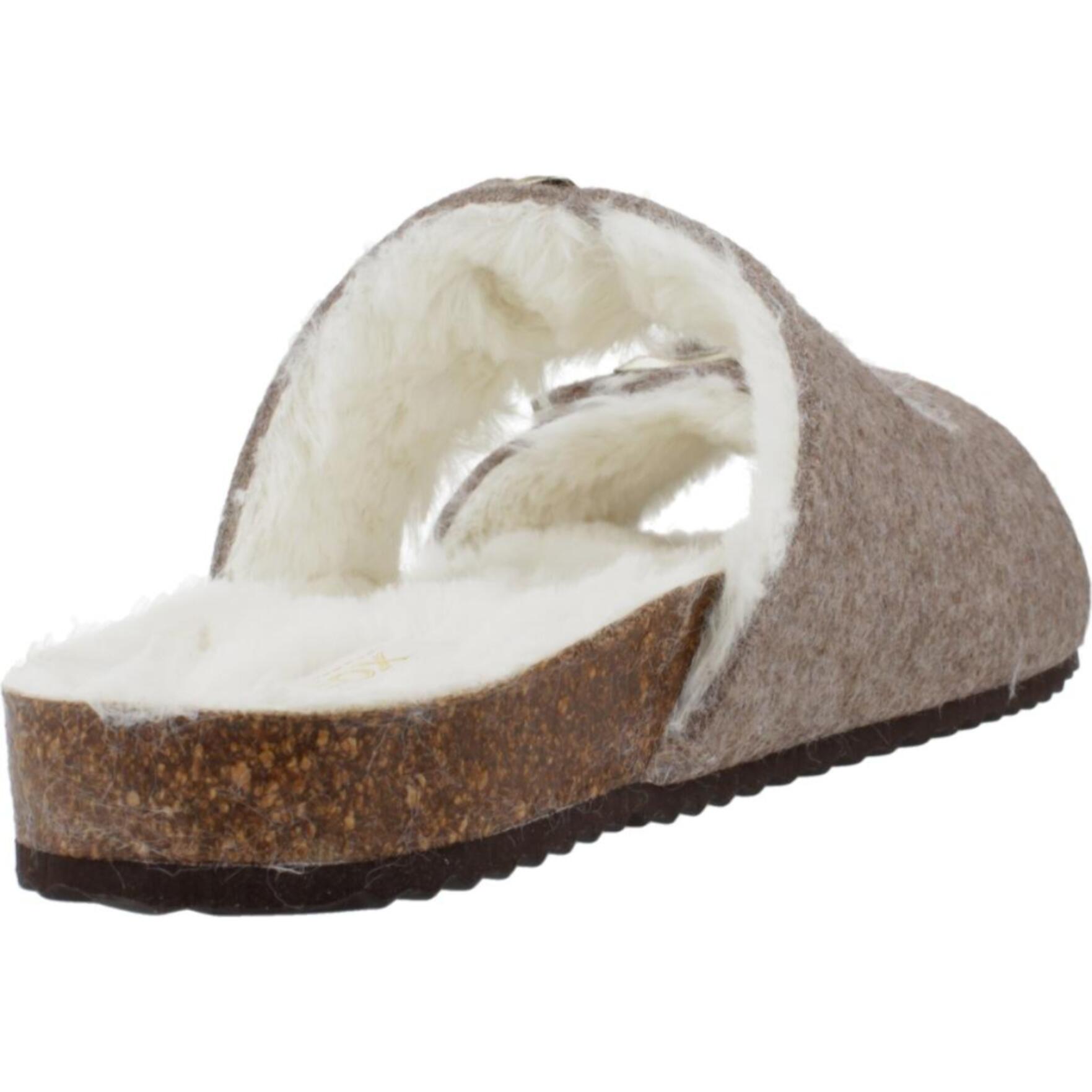 Zapatillas Hogar Mujer de la marca GEOX  modelo D BRIONIA BEIS