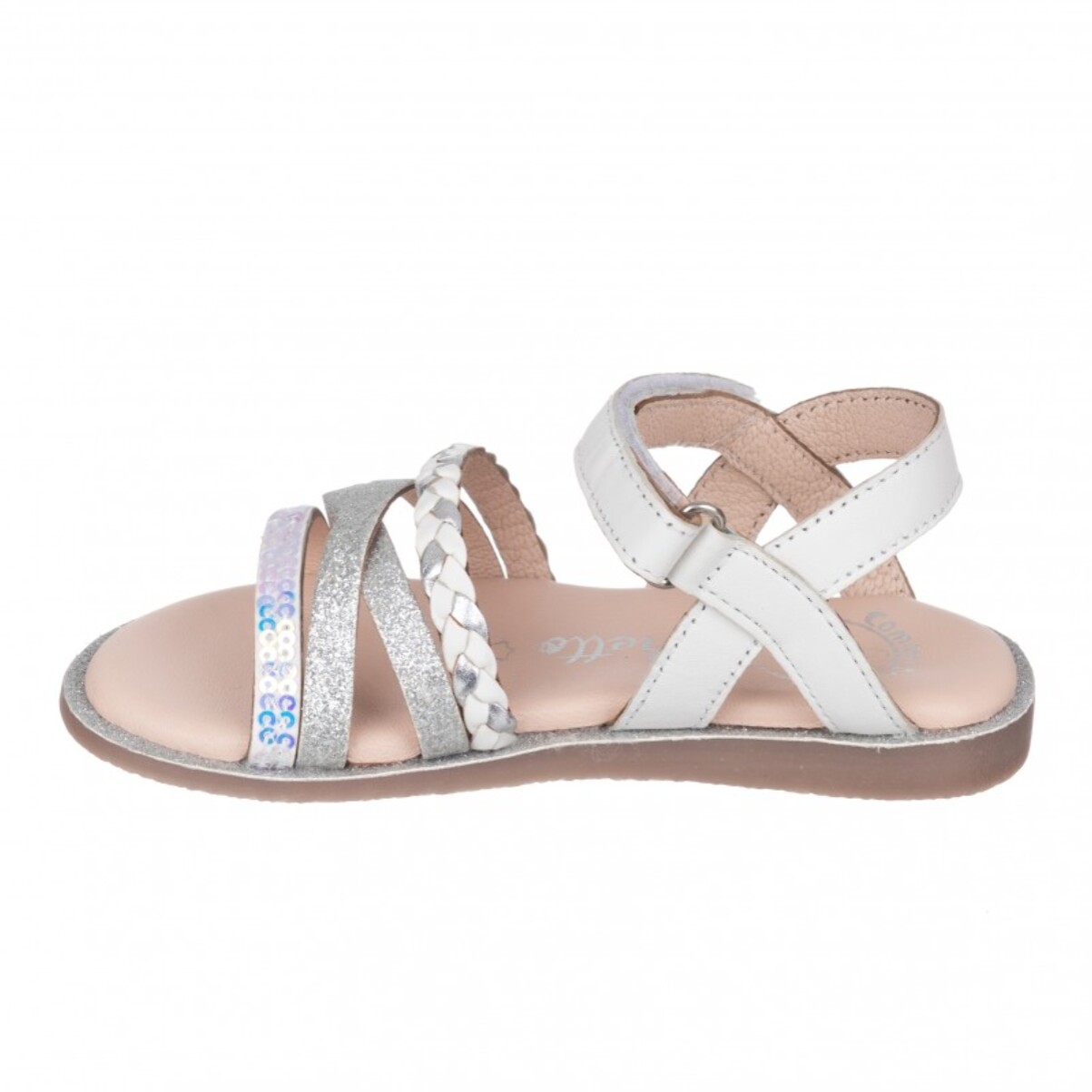 Sandalia en piel con tiras y cierre  velcro