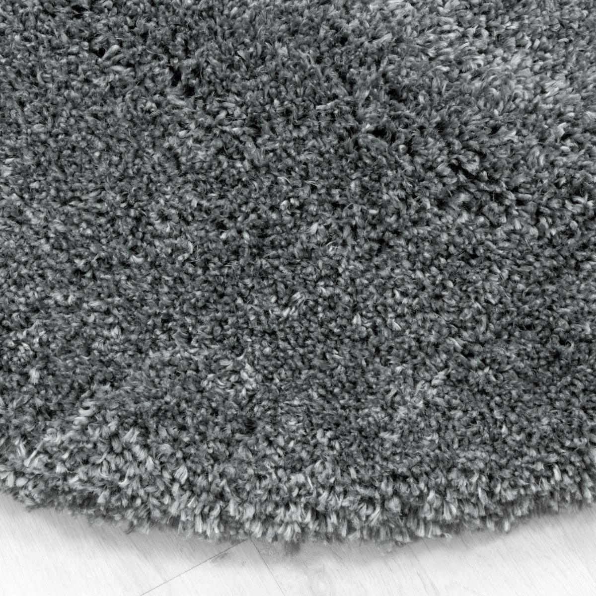 Tapis longs poils shaggy tissé motif uni TENI
