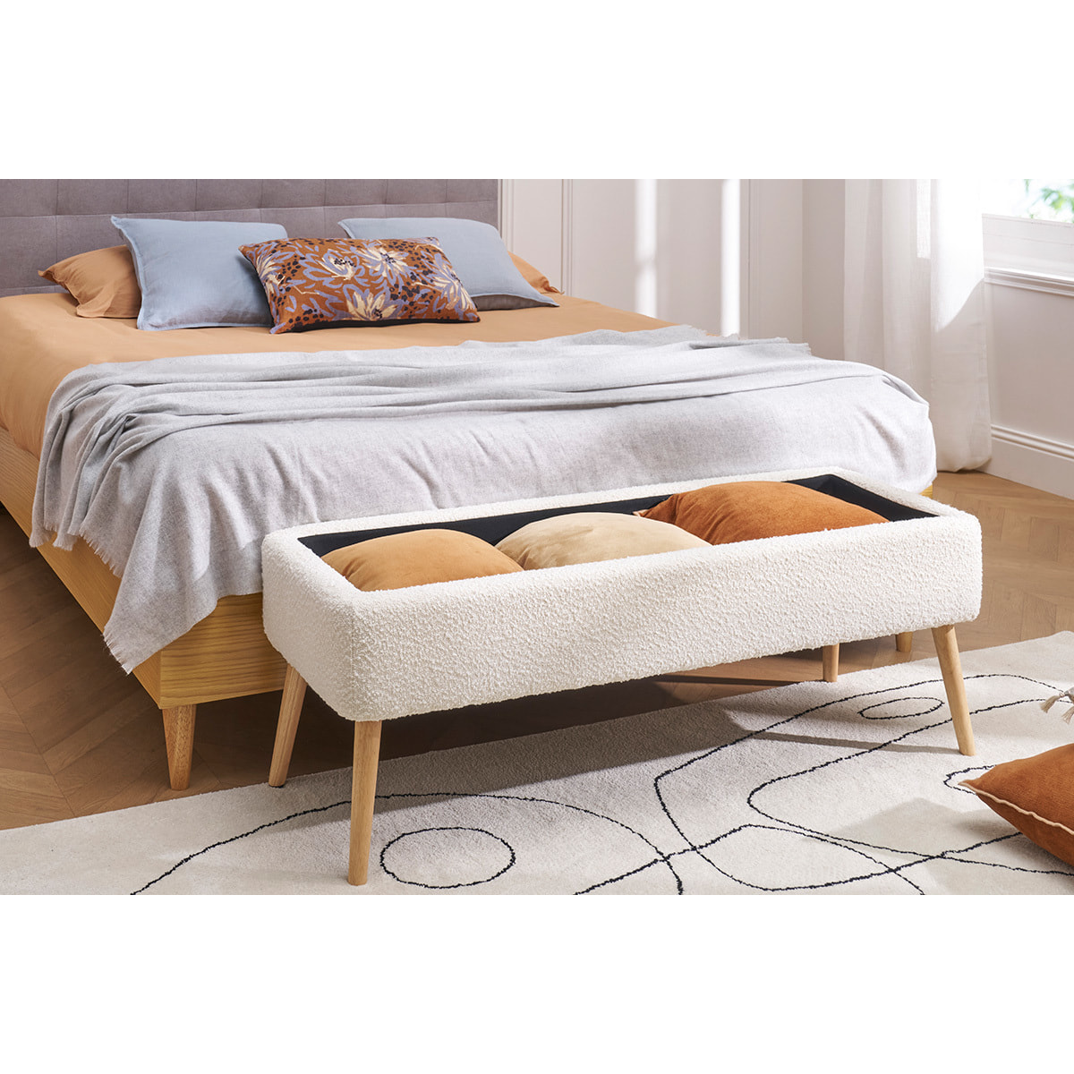 Banc coffre en tissu effet velours texturé terracotta et bois clair massif L120 cm LARS