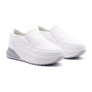 ALV by Alviero Martini Sneakers