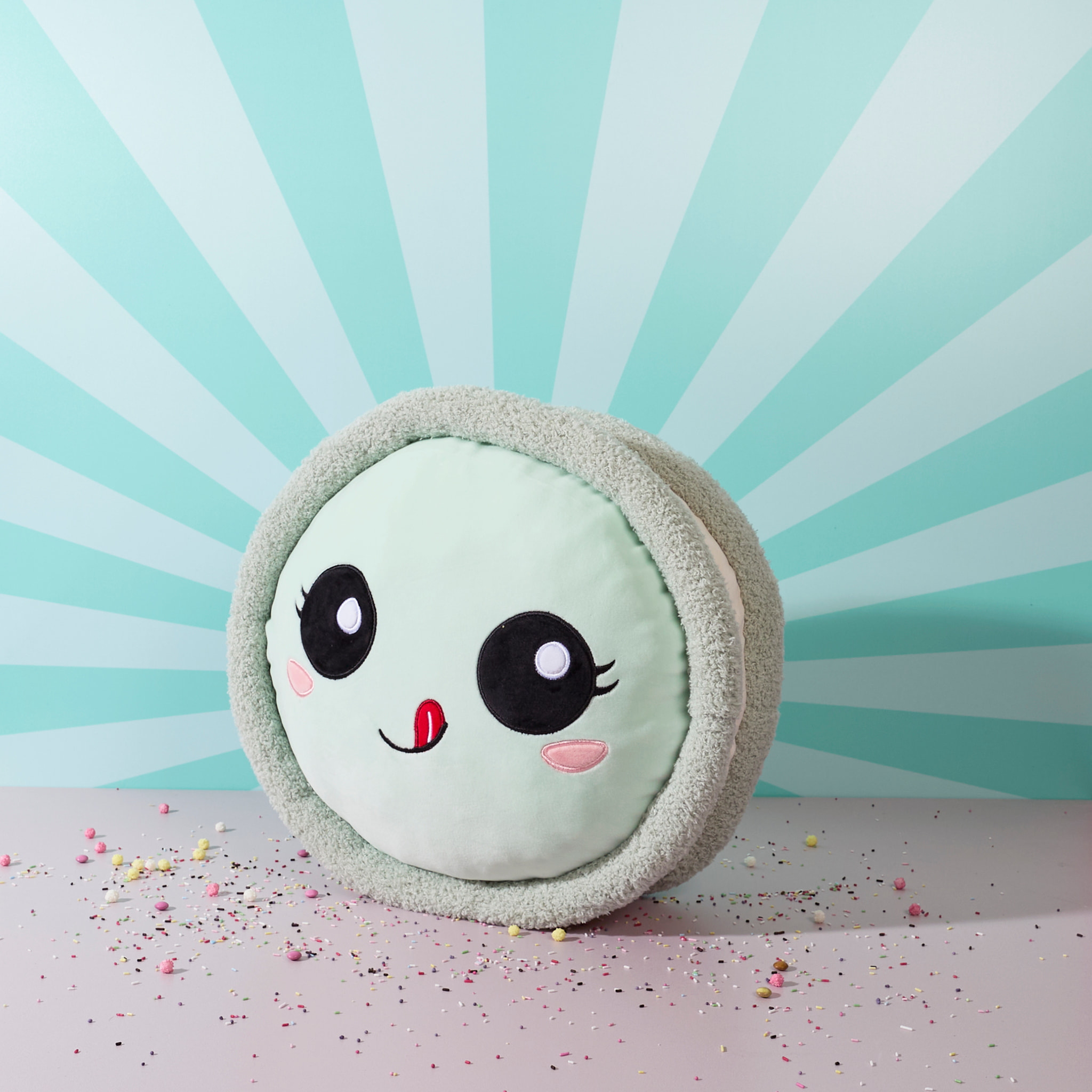 PELUCHE MACARON 36CM