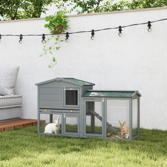 Conejera de Madera de 2 Niveles, Jaula para Conejos Grande con Techo Asfáltico, Bandeja Extraíble y Escalera, Conejera para Exterior, para Cobayas y Hámsteres, 150x45x85 cm, Gris