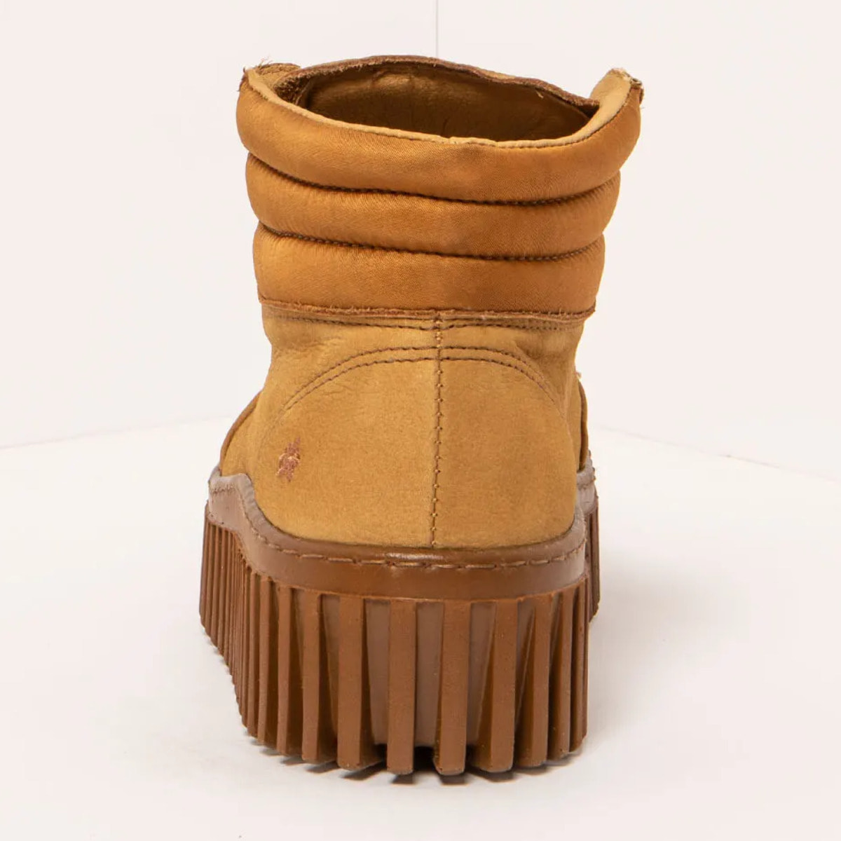 Botines 1532 NOBUCK KARAMEL/BRIGHTON color Karamel