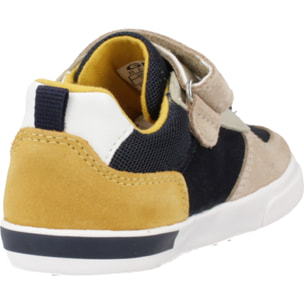 Zapatillas Niño de la marca GEOX  modelo B KILWI B. B Light Brown