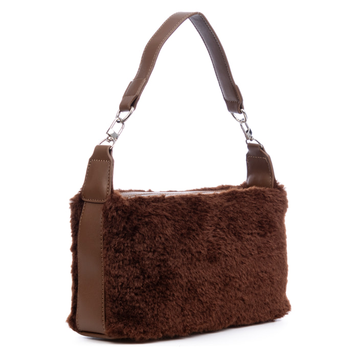 Atzara bolso de mano de pelo suave.