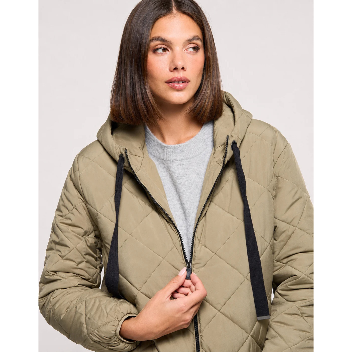 Chaqueta con Capucha Caqui - Dumosa